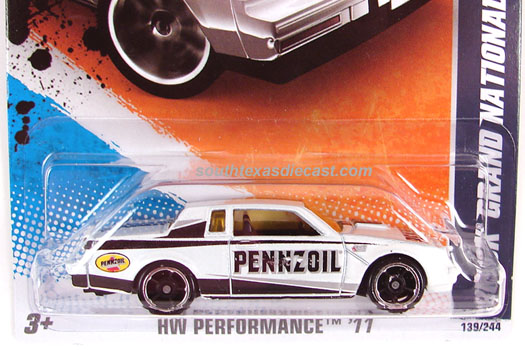 Hot Wheels Buick Grand National 2011 Performance - Scala 1:64 Bianco - Modello Die-Cast Esclusivo Redline
